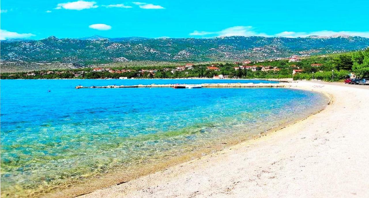 Apartmani Mala Sirena Масленица Екстериор снимка